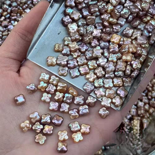 3.Four Leaf Clover FRESH WATER Pearls Oyster