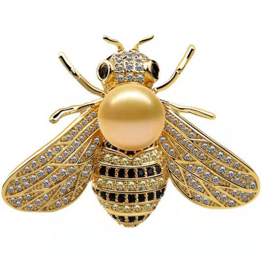 Pearl Brooch for Sona Tirmizi