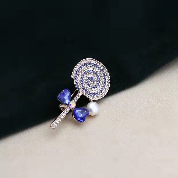 Pearl Brooch for Sona Tirmizi
